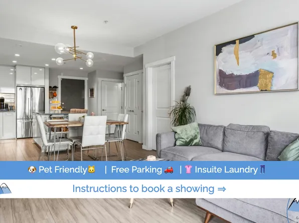 2663 Library Ln, North Vancouver, BC V7J 0B9