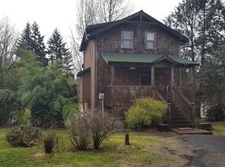 542 E Main St, Sheridan, OR 97378