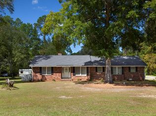 702 W Moring St, Swainsboro, GA 30401