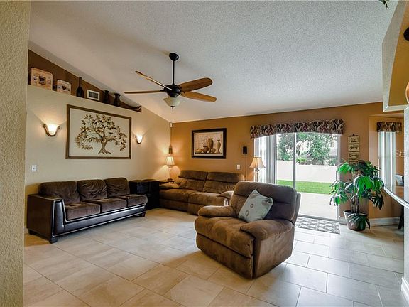 3rd image of 8243 Westmont Terrace Dr
