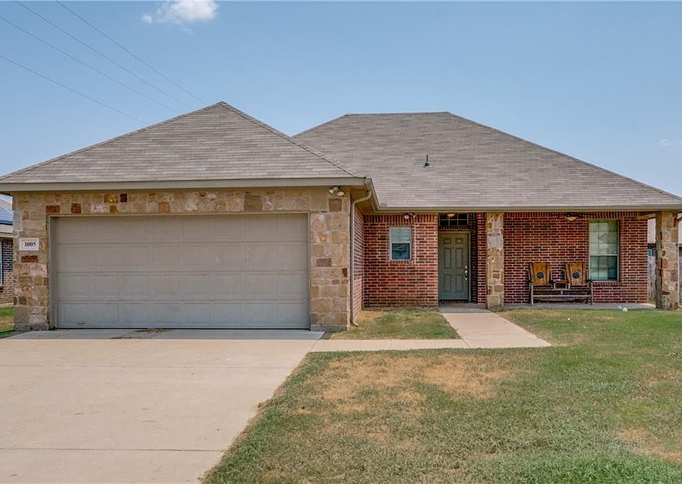 1st image of 1005 Christine Dr