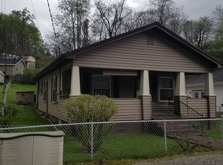 100 Ages Creek Rd, Ages, KY 40801