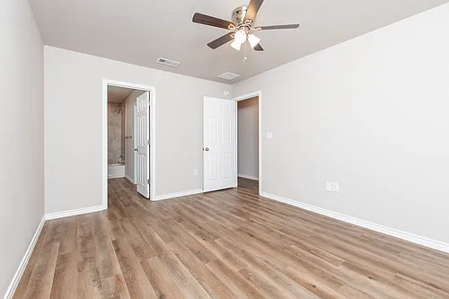 2351 S Wall St #A Photo 1