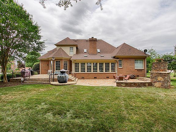 4th image of 12507 Willow Hill Ct
