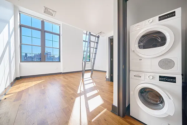 Rented by Living New York | media 21