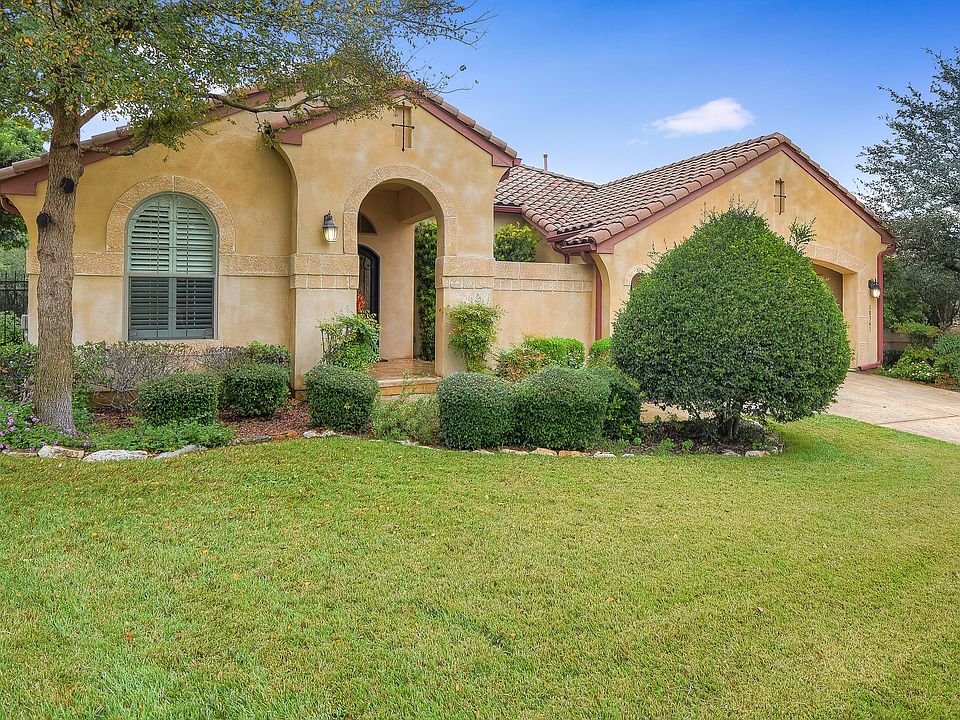 1st image of 18343 Point Bluff Dr