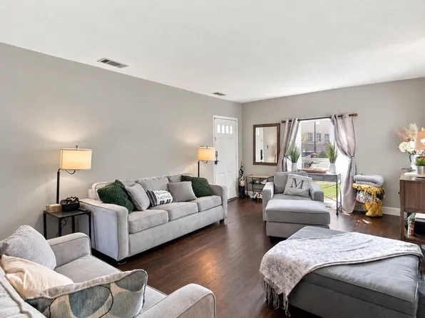 2606 Virginia St, Baytown, TX 77520