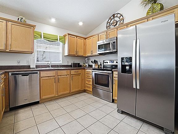 5th image of 3481 Oldham Ln