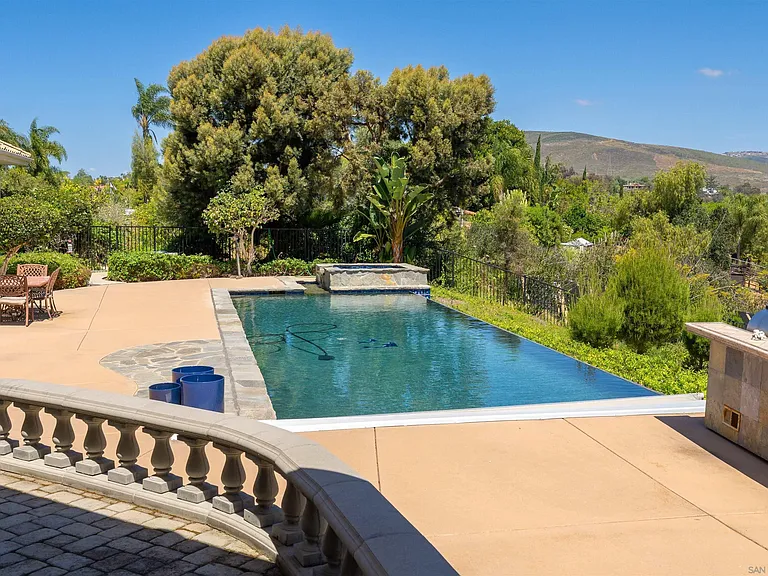 3377 Calle Margarita — Photo 29