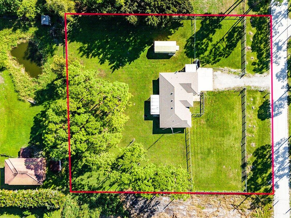 1st image of 16929 81st Lane N