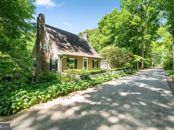 47 Selborne Dr, Wilmington, DE 19807