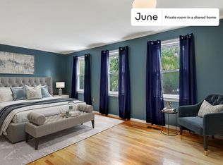 600 7th St SW #C, Washington, DC 20024