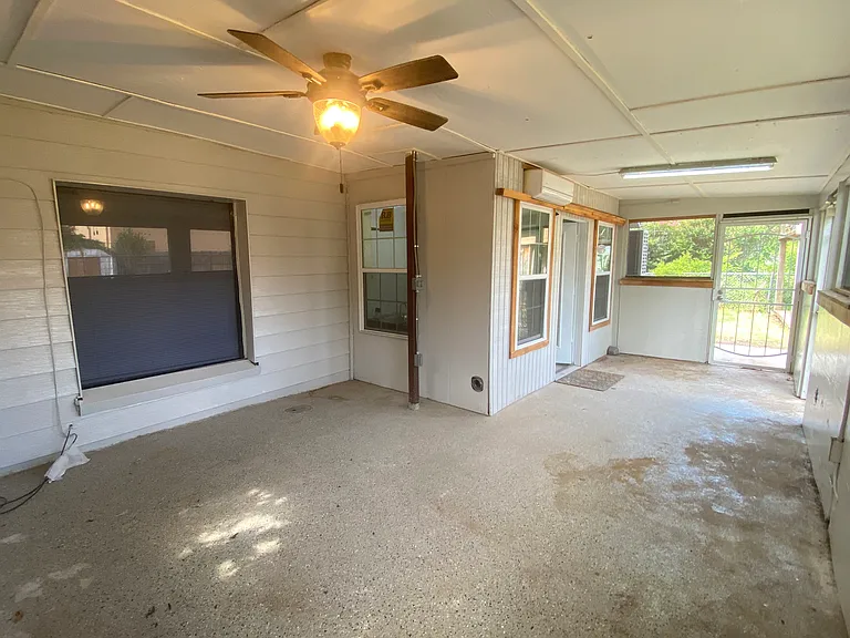 2242 Piedmont Pl — Photo 45