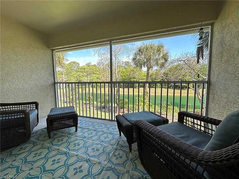 241 Robin Hood Cir #204 — Photo 15