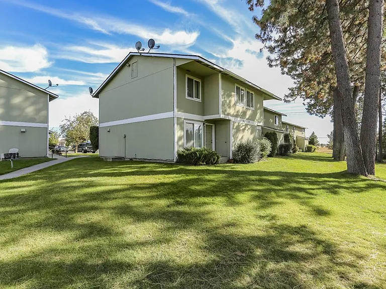 15 N Weber Rd #15 — Photo 5