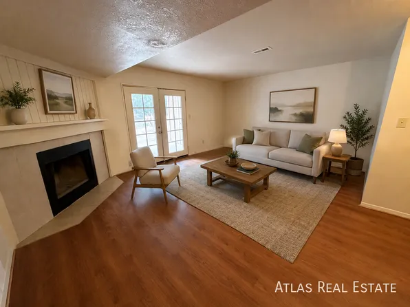 1075 Holli Springs Ln APT B, Colorado Springs, CO 80907