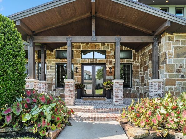 3610 Oak Forest Dr