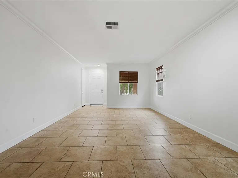 2180 Stonewood St — Photo 11