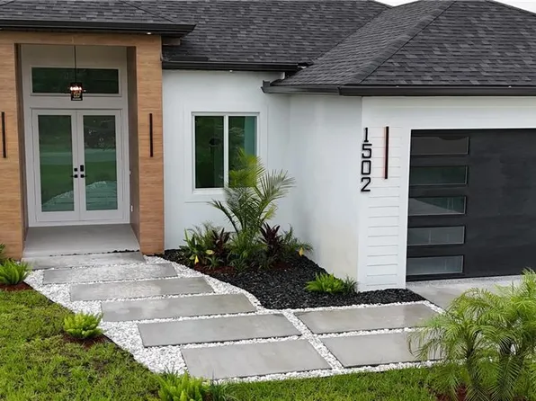 1502 Sara AVE S, LEHIGH ACRES, FL 33976