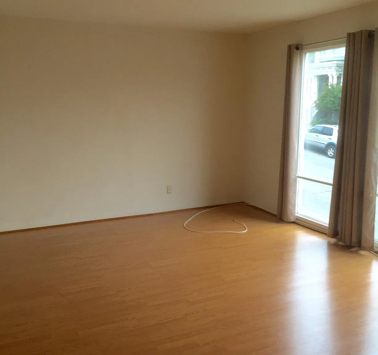 1 bed, 550 sqft, $2,850 — Photo 2