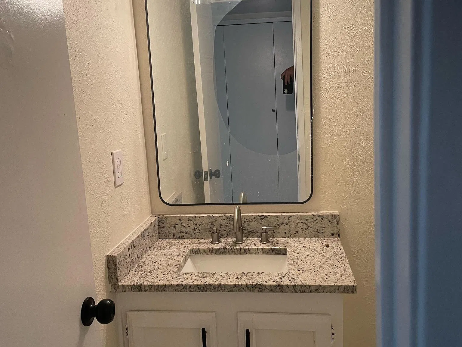 917 Sunny Slope Dr — Photo 3