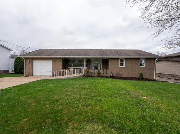 1207 Saint Clair St, Latrobe, PA 15650