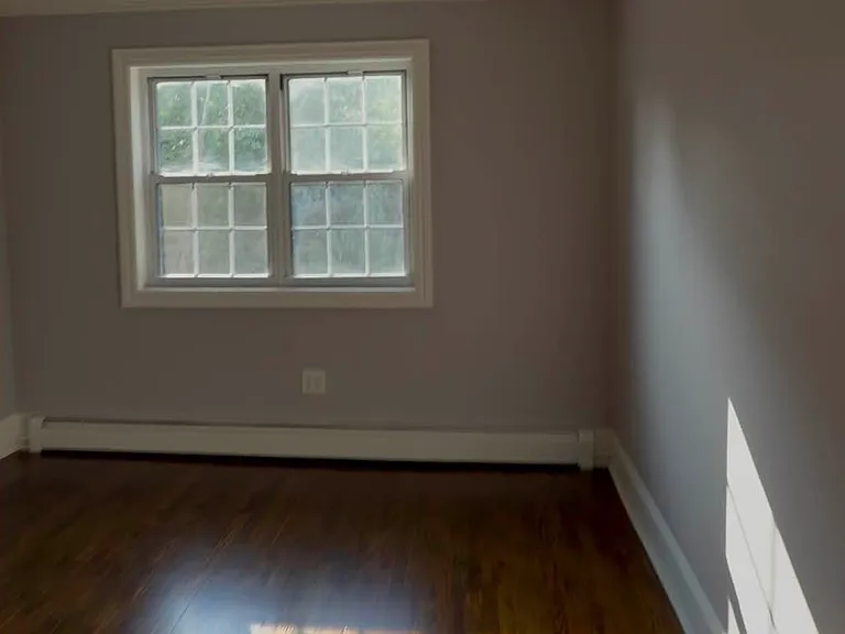 15 Covert St #PENTHOUSE — Photo 9