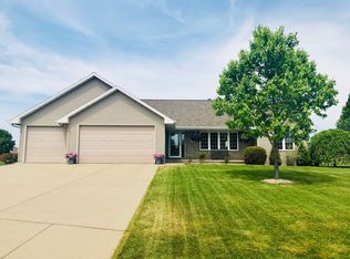 1842 Turquoise Trl, Green Bay, WI 54311