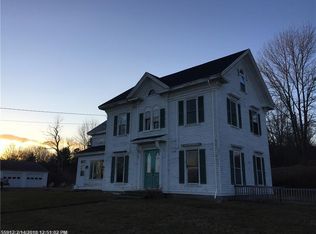 29 Old County Rd, Rockport, ME 04856