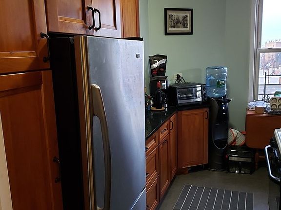 4th image of 4310 50th St #7F