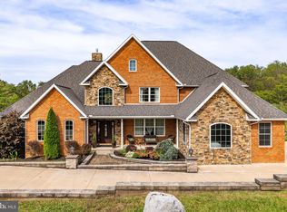 163 Whispering Ln, Montoursville, PA 17754