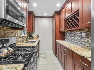 640 W 231st St APT 2D, Bronx, NY 10463