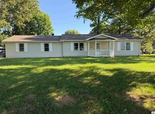 915 Tyree Rd, Paducah, KY 42003