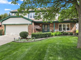 119 Amherst Dr, Bartlett, IL 60103