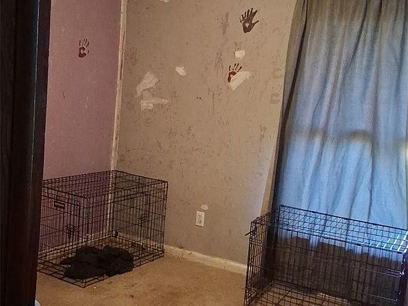 2nd image of 9918 Overton Rd