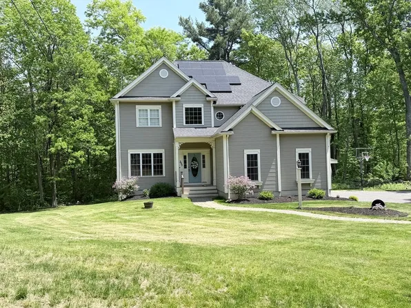 353 Purchase St, Milford, MA 01757