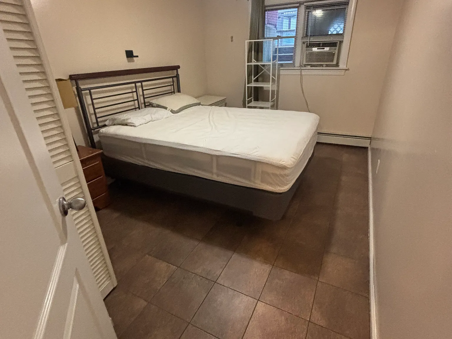 1 bed, 750 sqft, $2,100 — Photo 3