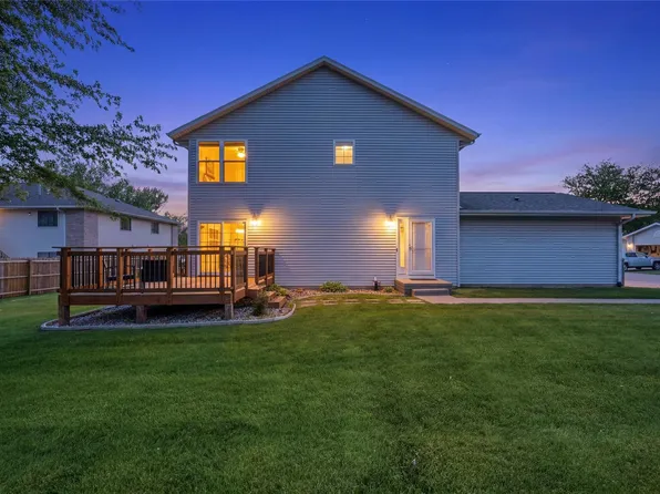 3415 Queen Dr SW Unit D, Cedar Rapids, IA 52404