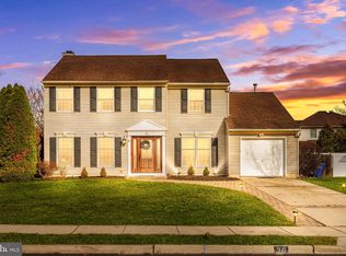 36 Kensington Dr, Eastampton, NJ 08060