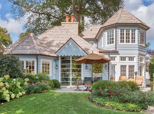 1626 Lake Shore Dr, Lake Geneva, WI 53147