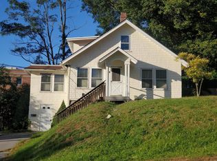 4 Brooks St, Augusta, ME 04330