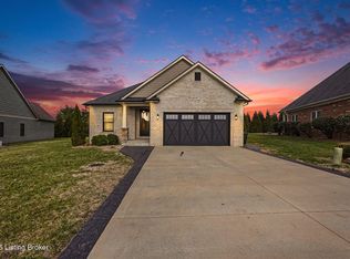 151 Remington Dr, Bardstown, KY 40004