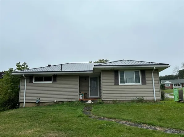 1018 W Union St, Somerset, PA 15501