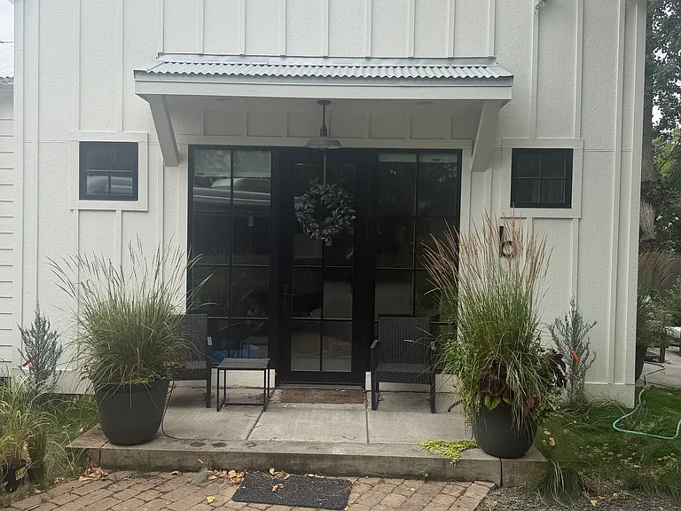 2826 N 28th St #B — Photo 2
