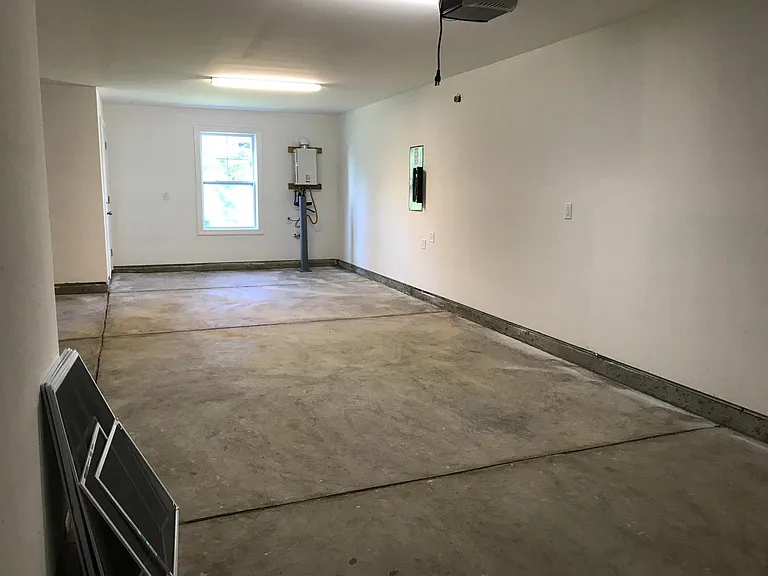 4103 Hartland St — Photo 13