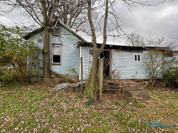 612 2nd St, Fremont, OH 43420