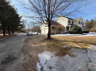 57 Talent Rd, Litchfield, NH 03052