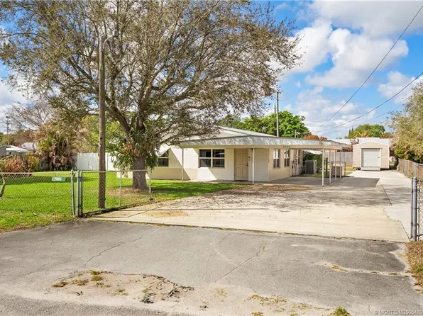 5086 SE Channel Dr, Stuart, FL 34997