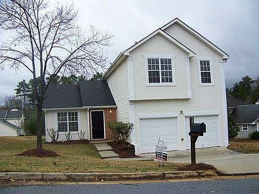 2nd image of 4332 Idlewood Park