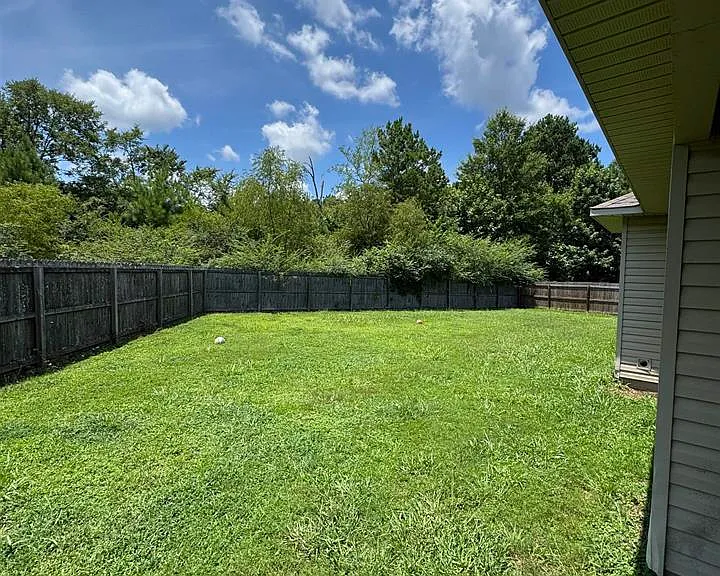 200 Durham Loop — Photo 12